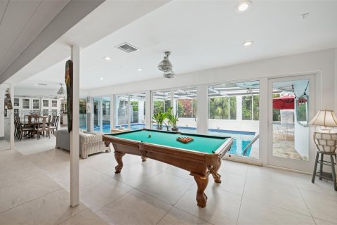 Villa ou maison à vendre à Coral Gables, Floride: 4 chambres, 270.07 m2 № 2023987 - photo 4