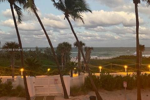 Copropriété à louer à Miami Beach, Floride: 1 chambre, 98.48 m2 № 2077188 - photo 16