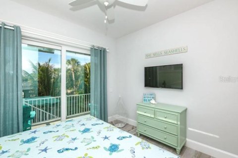 Villa ou maison à vendre à Holmes Beach, Floride: 4 chambres, 211.07 m2 № 1677623 - photo 12