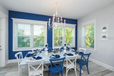 Villa ou maison à vendre à Holmes Beach, Floride: 4 chambres, 211.07 m2 № 1677623 - photo 8