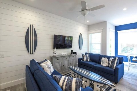 Villa ou maison à vendre à Holmes Beach, Floride: 4 chambres, 211.07 m2 № 1677623 - photo 6