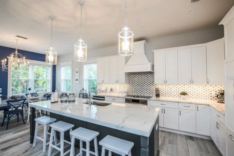 Villa ou maison à vendre à Holmes Beach, Floride: 4 chambres, 211.07 m2 № 1677623 - photo 4