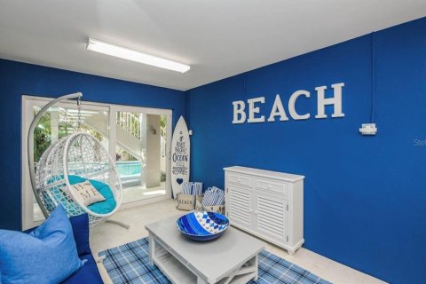 Villa ou maison à vendre à Holmes Beach, Floride: 4 chambres, 211.07 m2 № 1677623 - photo 28