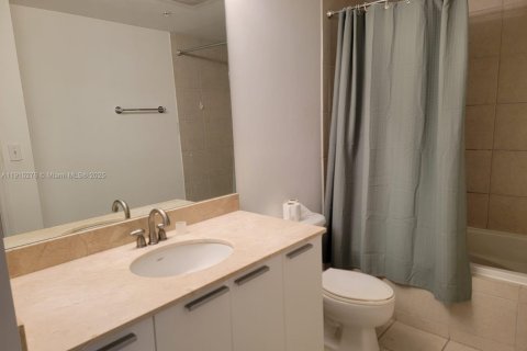 Condo in Hollywood, Florida, 1 bedroom  № 1971416 - photo 26