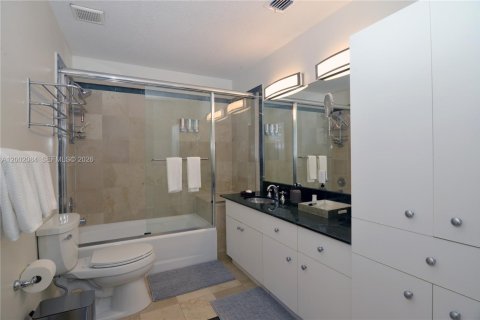 Townhouse in Miami, Florida 3 bedrooms, 192.31 sq.m. № 2067815 - photo 13