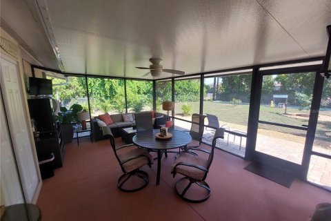 House in Englewood, Florida 2 bedrooms, 109.25 sq.m. № 1550224 - photo 20