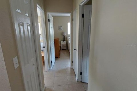 House in Englewood, Florida 2 bedrooms, 109.25 sq.m. № 1550224 - photo 12