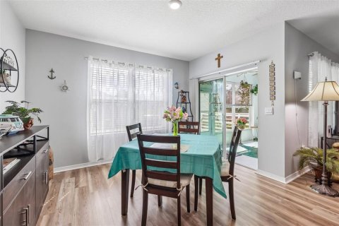 Villa ou maison à vendre à Tavares, Floride: 3 chambres, 155.33 m2 № 2349774 - photo 8