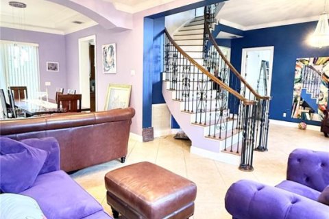 Villa ou maison à vendre à Port St. Lucie, Floride: 4 chambres, 270.25 m2 № 2075380 - photo 4