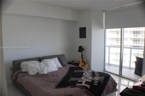 Снять в аренду кондоминиум в Майами, Флорида 1 спальня, 68м2, № 2050818 - фото 7