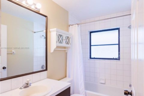 Casa en venta en Palm Beach, Florida, 3 dormitorios, 144.56 m2 № 1992157 - foto 18