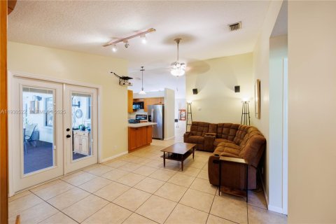 Casa en venta en Palm Beach, Florida, 3 dormitorios, 144.56 m2 № 1992157 - foto 14