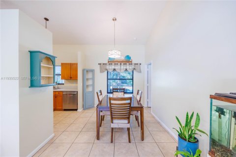 Casa en venta en Palm Beach, Florida, 3 dormitorios, 144.56 m2 № 1992157 - foto 5