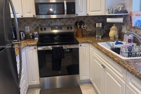 Copropriété à vendre à Lake Worth, Floride: 2 chambres, 70.23 m2 № 2020465 - photo 5