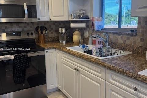 Copropriété à vendre à Lake Worth, Floride: 2 chambres, 70.23 m2 № 2020465 - photo 3