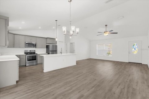 Villa ou maison à vendre à Ocala, Floride: 3 chambres, 144.18 m2 № 2234247 - photo 6