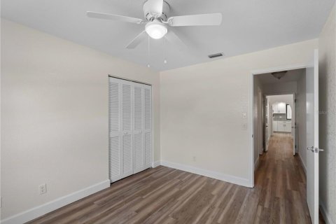 House in Port Charlotte, Florida 4 bedrooms, 234.49 sq.m. № 1509394 - photo 17