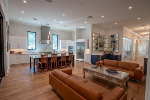Casa en venta en Orlando, Florida, 5 dormitorios, 407.75 m2 № 1648710 - foto 11