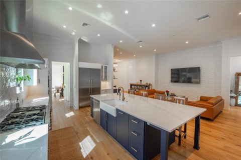 Casa en venta en Orlando, Florida, 5 dormitorios, 407.75 m2 № 1648710 - foto 16