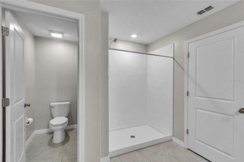 House in Riverview, Florida 4 bedrooms, 179.77 sq.m. № 1919268 - photo 30