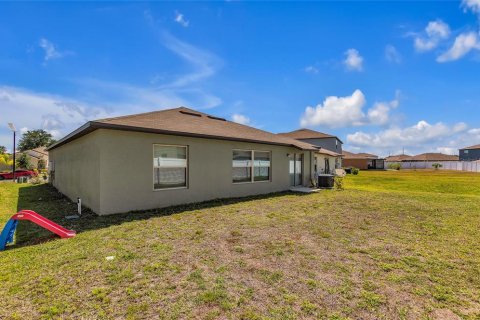 House in Riverview, Florida 4 bedrooms, 179.77 sq.m. № 1919268 - photo 4