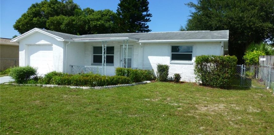 Villa ou maison à Port Richey, Floride 2 chambres, 79.9 m2 № 2436718