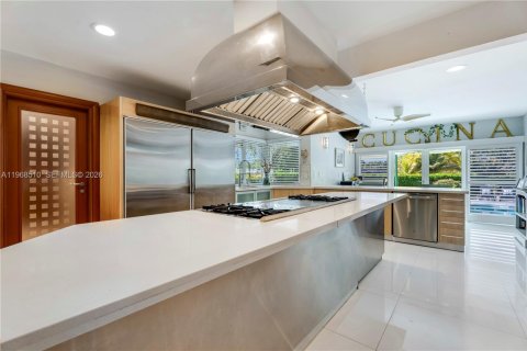 Casa en venta en Pinecrest, Florida, 5 dormitorios, 439.52 m2 № 2030273 - foto 12