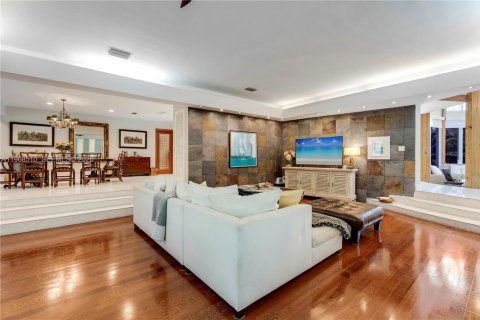 Casa en venta en Pinecrest, Florida, 5 dormitorios, 439.52 m2 № 2030273 - foto 8
