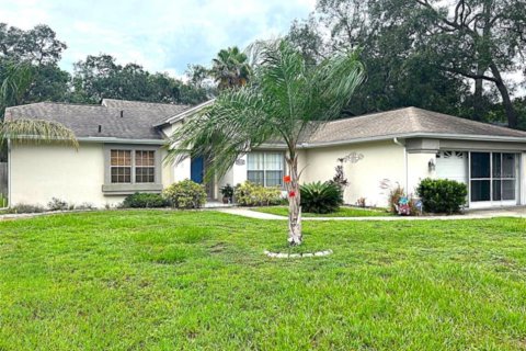 Casa en alquiler en Spring Hill, Florida, 3 dormitorios, 150.22 m2 № 1845219 - foto 1