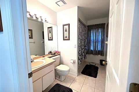 House in Spring Hill, Florida 3 bedrooms, 150.22 sq.m. № 1845219 - photo 21