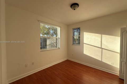 Condo in Homestead, Florida, 3 bedrooms  № 1992204 - photo 15