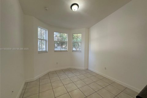 Condo in Homestead, Florida, 3 bedrooms  № 1992204 - photo 7