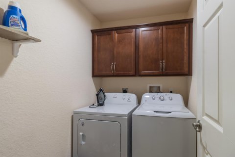 Villa ou maison à vendre à Port St. Lucie, Floride: 2 chambres, 151.15 m2 № 2191221 - photo 23