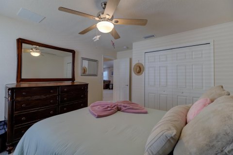 Villa ou maison à vendre à Port St. Lucie, Floride: 2 chambres, 151.15 m2 № 2191221 - photo 21