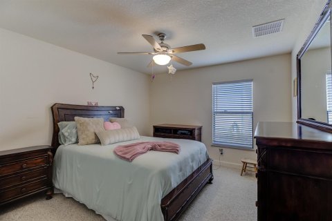 Villa ou maison à vendre à Port St. Lucie, Floride: 2 chambres, 151.15 m2 № 2191221 - photo 20