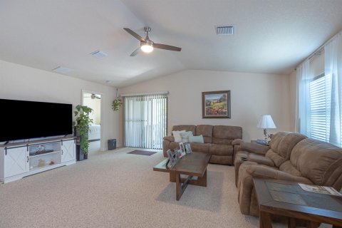 Villa ou maison à vendre à Port St. Lucie, Floride: 2 chambres, 151.15 m2 № 2191221 - photo 7