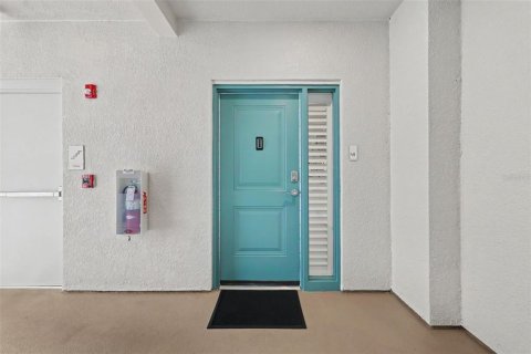 Copropriété à vendre à Safety Harbor, Floride: 3 chambres, 191.01 m2 № 2150868 - photo 5