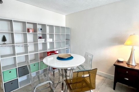 Купить кондоминиум в Санни-Айлс-Бич, Флорида 33.44м2, № 2008601 - фото 23