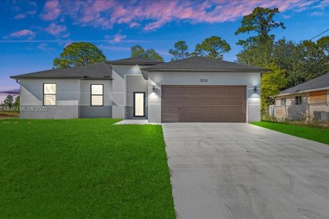 Casa en venta en Lehigh Acres, Florida, 3 dormitorios, 126.16 m2 № 1976293 - foto 1