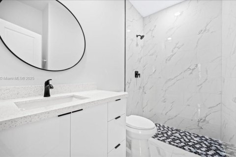 Casa en venta en Lehigh Acres, Florida, 3 dormitorios, 126.16 m2 № 1976293 - foto 11