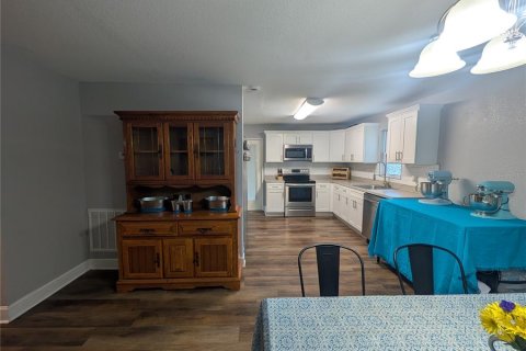 Casa en venta en Lake Wales, Florida, 3 dormitorios, 116.87 m2 № 2092248 - foto 24