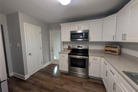 Casa en venta en Lake Wales, Florida, 3 dormitorios, 116.87 m2 № 2092248 - foto 13