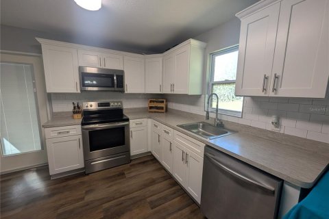 Casa en venta en Lake Wales, Florida, 3 dormitorios, 116.87 m2 № 2092248 - foto 12
