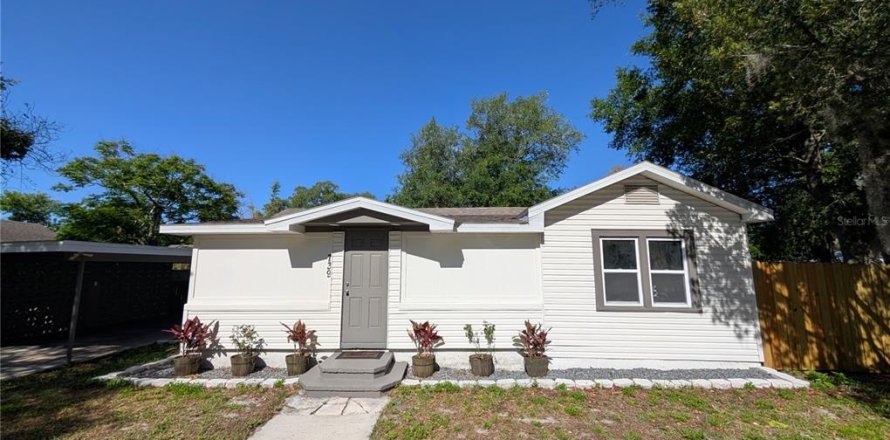 Casa en Lake Wales, Florida 3 dormitorios, 116.87 m2 № 2092248