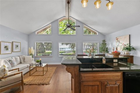 Casa en venta en Mount Dora, Florida, 3 dormitorios, 112.41 m2 № 1743675 - foto 14