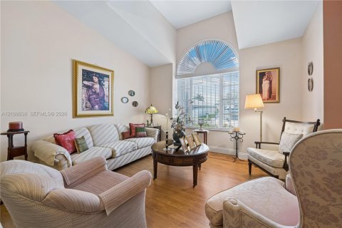 Villa ou maison à vendre à Miami, Floride: 3 chambres, 154.59 m2 № 2426240 - photo 12