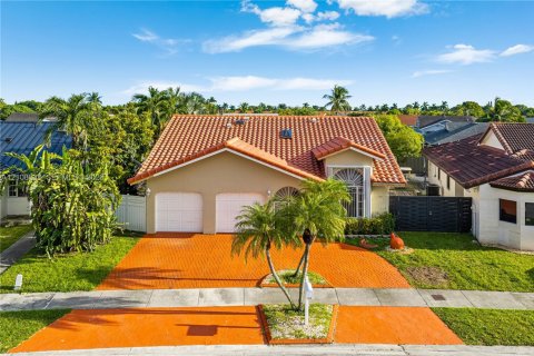 Villa ou maison à Miami, Floride 3 chambres, 154.59 m2 № 2426240