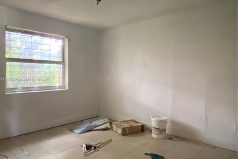 Купить таунхаус в Майами-Гарденс, Флорида 2 спальни, 100.33м2, № 1948691 - фото 6