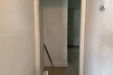 Купить таунхаус в Майами-Гарденс, Флорида 2 спальни, 100.33м2, № 1948691 - фото 5