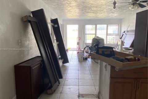 Купить таунхаус в Майами-Гарденс, Флорида 2 спальни, 100.33м2, № 1948691 - фото 4